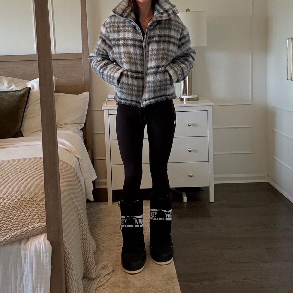 Apparis Josh blue and black plaid jacket xs